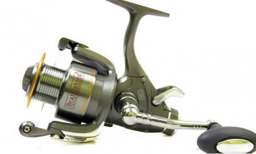 Катушка Bratfishing Cyborg Baitrunner 4+1п